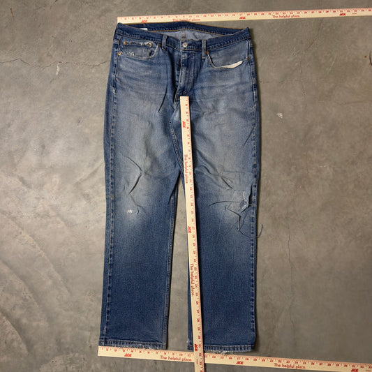 Levi's 501 Button Fly Jeans Mens 36x30 Medium Wash Frayed