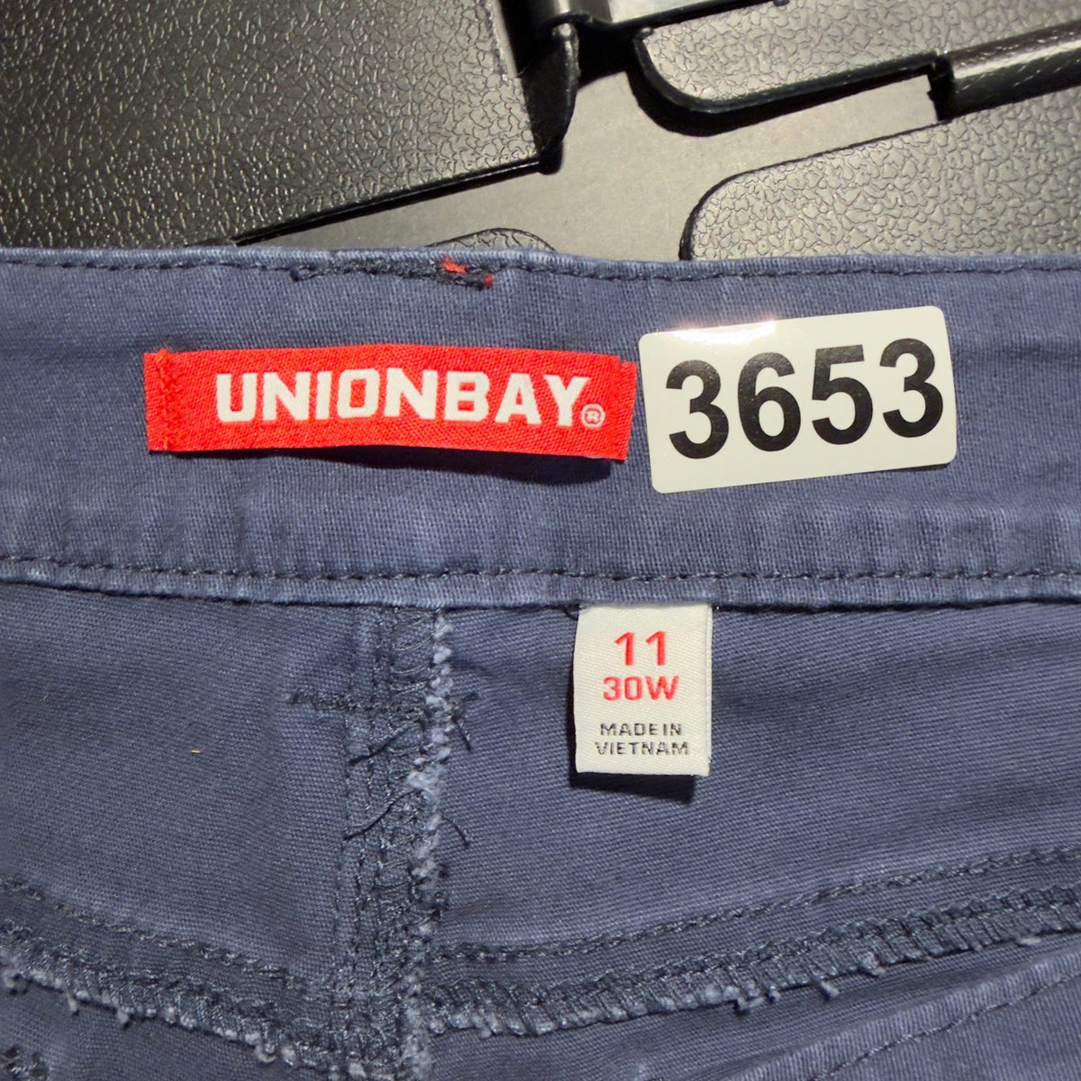 Unionbay Shorts Womens 11 Navy Blue 30W