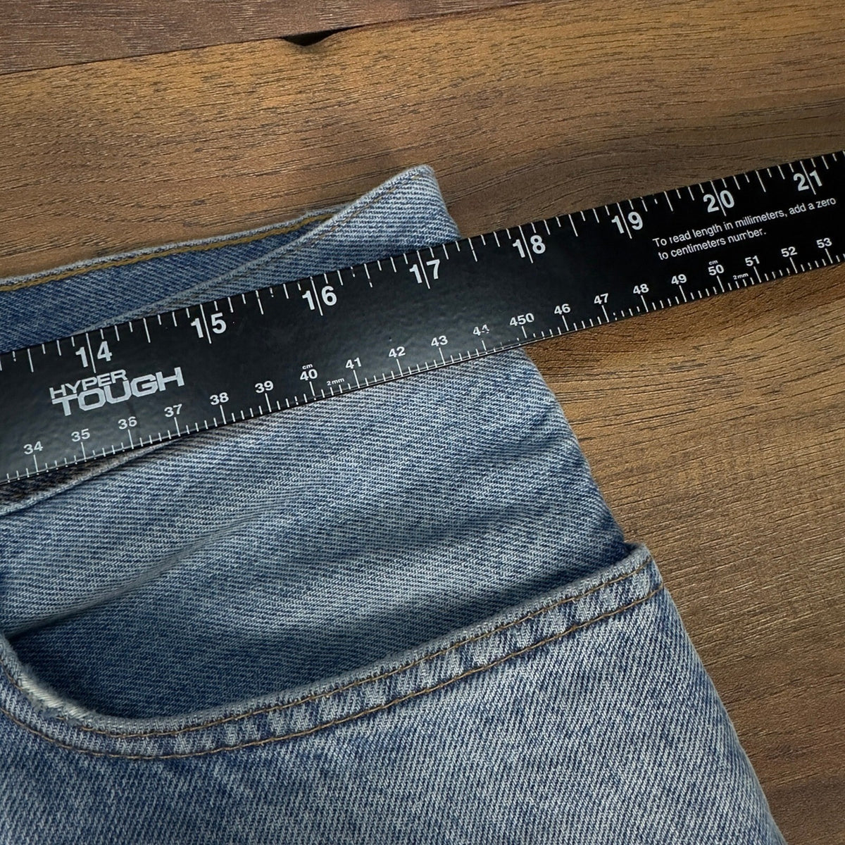 Eddie Bauer Straight Distressed Jeans Mens 35x32 Light Wash