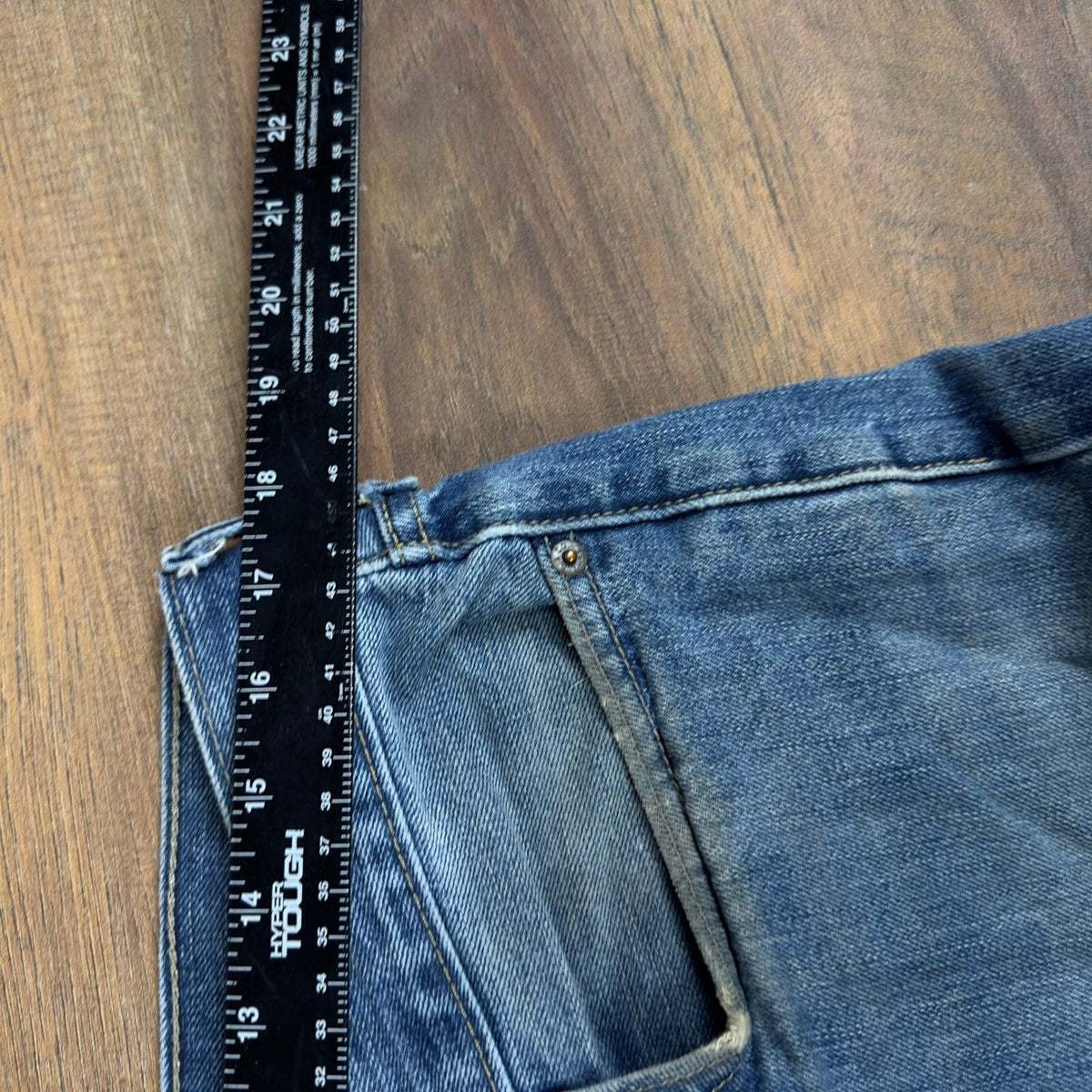 Levis 514 Straight Fit Jeans Mens 36 Medium Wash Distressed