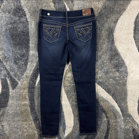 Y2K Maurices Skinny Jeans Womens 31x29 Dark Wash Embroidered