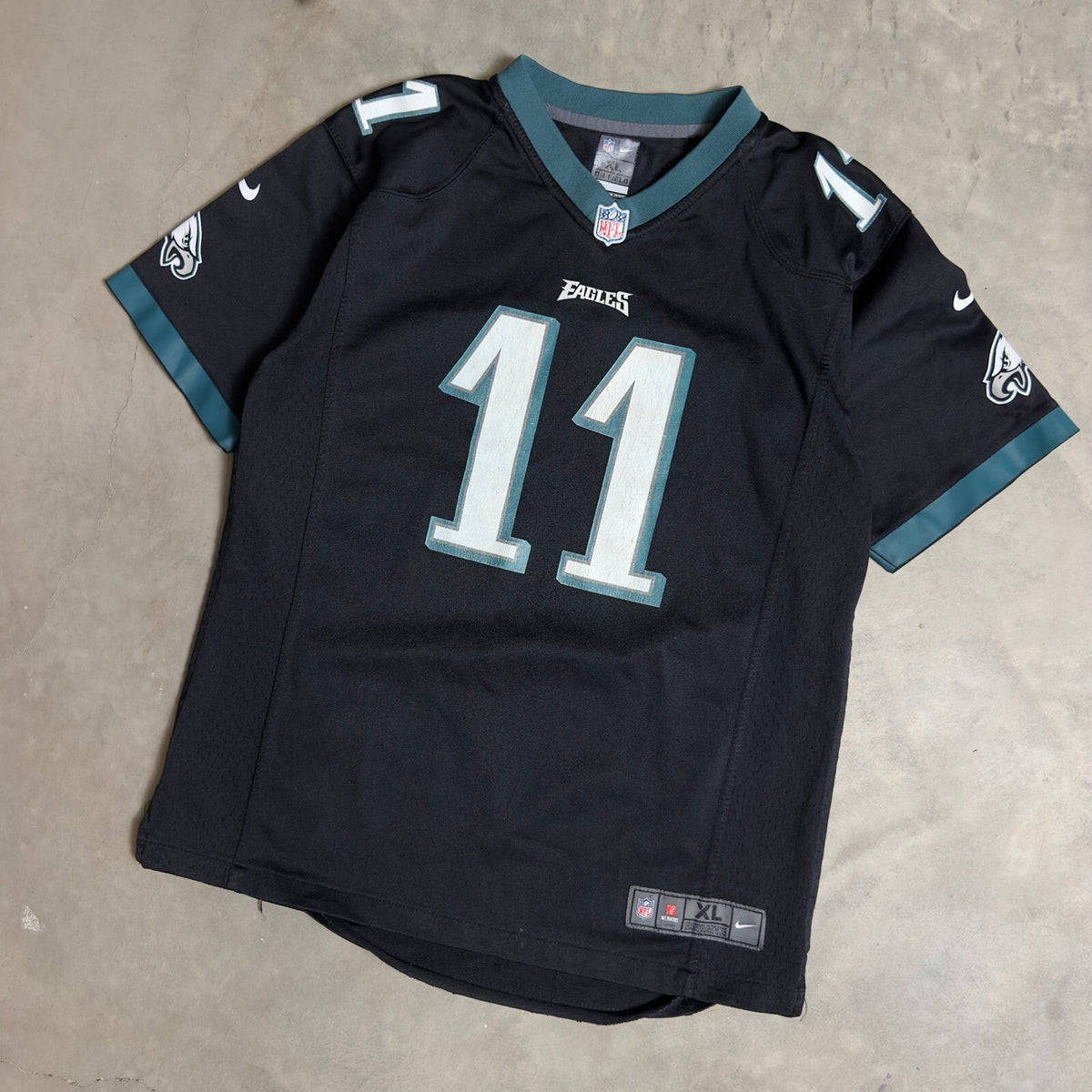 Nike Philadelphia Eagles Wentz Jersey Boys XL Black NFL