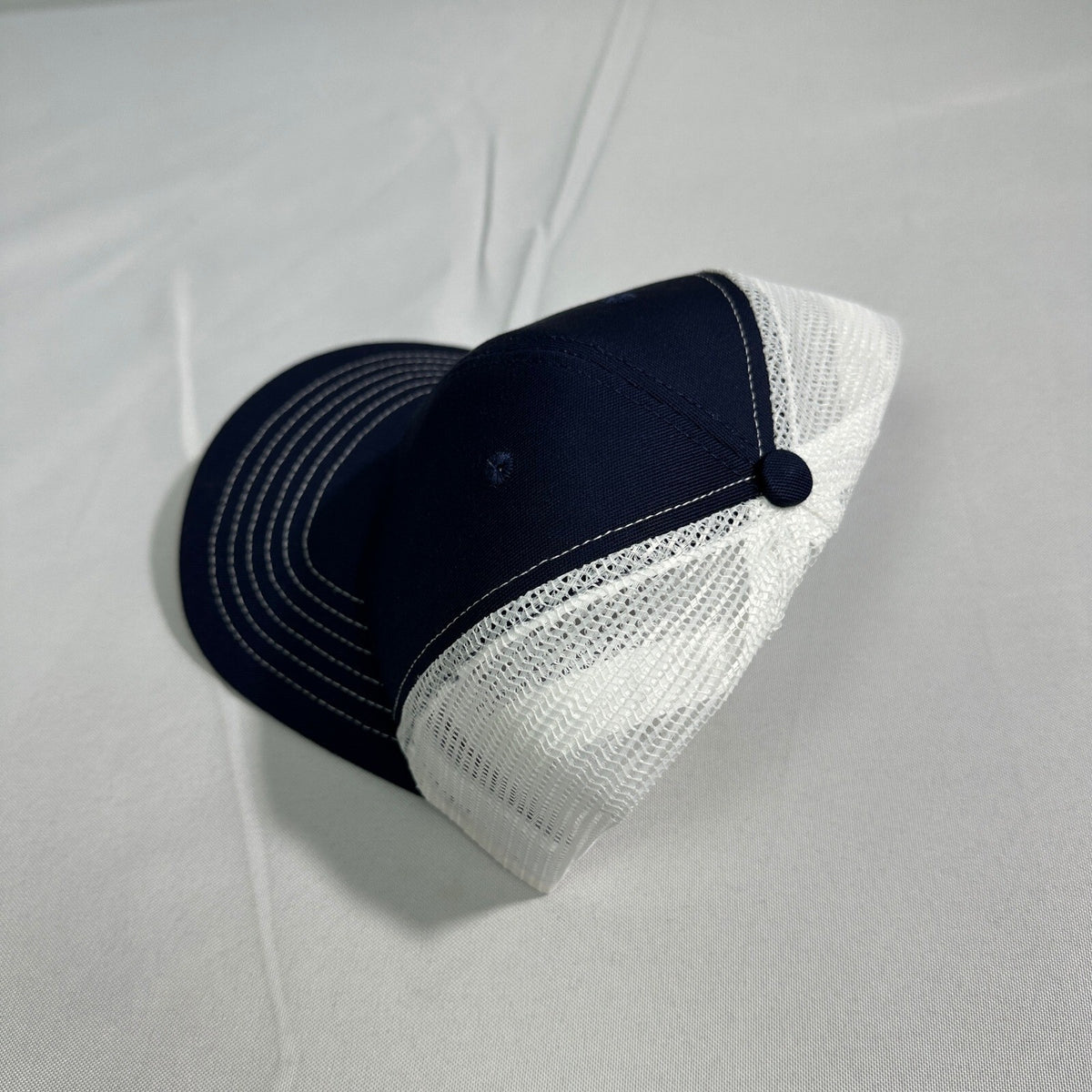 NWT JC Classics Trucker Hat Mens Navy White Snapback