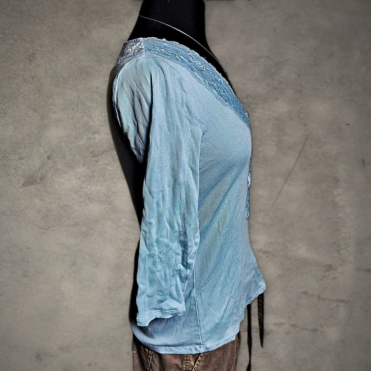 Naturelle by RXB Lace Henley Top Womens L Light Blue
