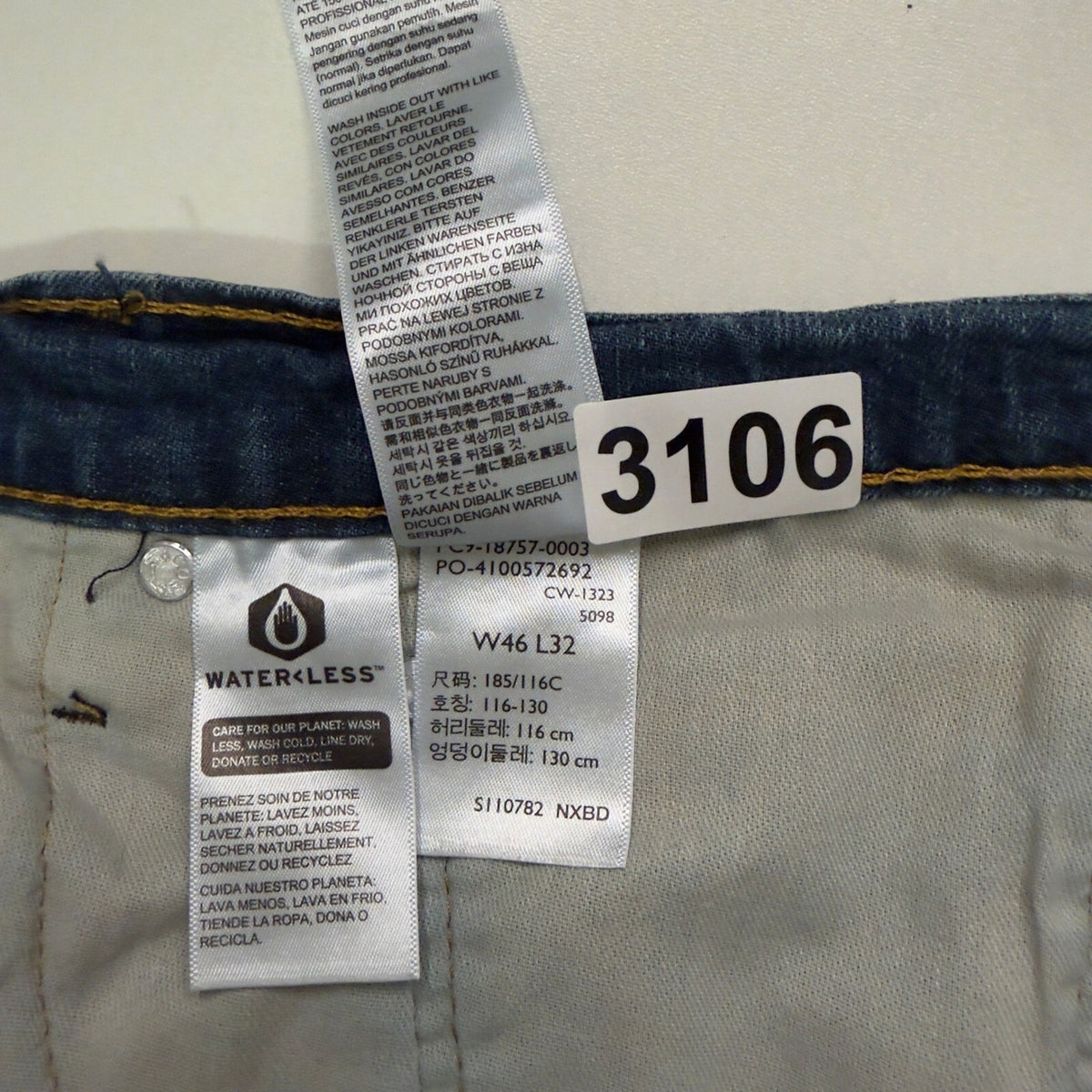 Levi's 541 Athletic Taper Jeans Mens 46x32 Blue Baggy