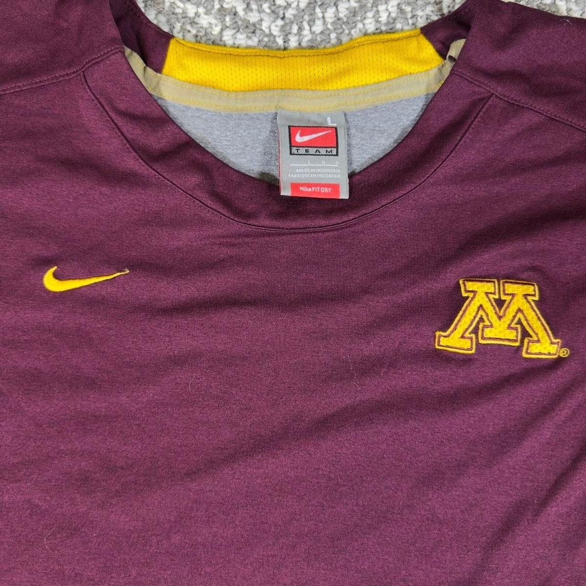 Nike Minnesota Golden Gophers Shirt Men's Large Maroon Gold