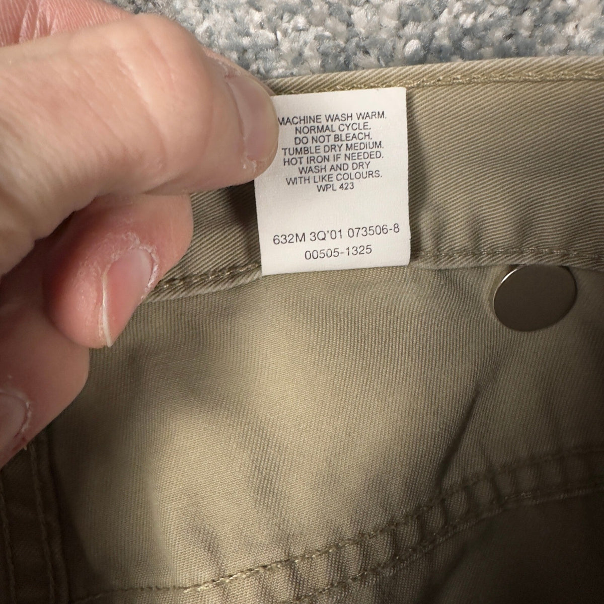 Vintage Y2K Levis 505 Straight Pants Mens 33x32 Khaki Tan