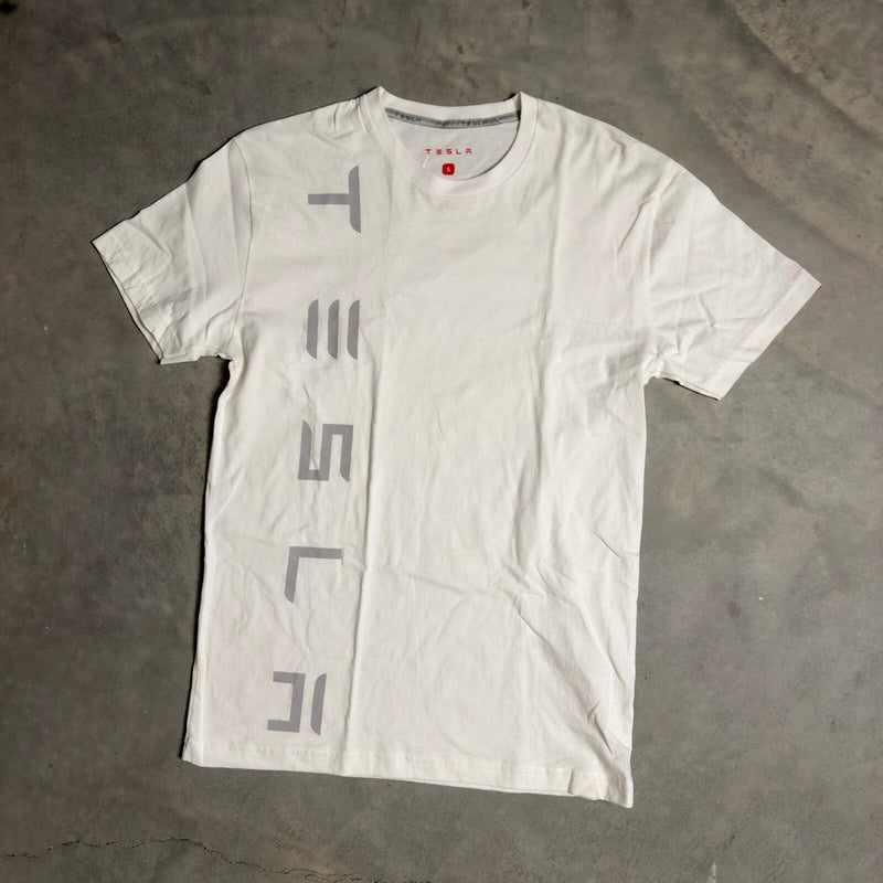 Tesla Graphic Logo TShirt Mens S White Short Sleeve Techwear