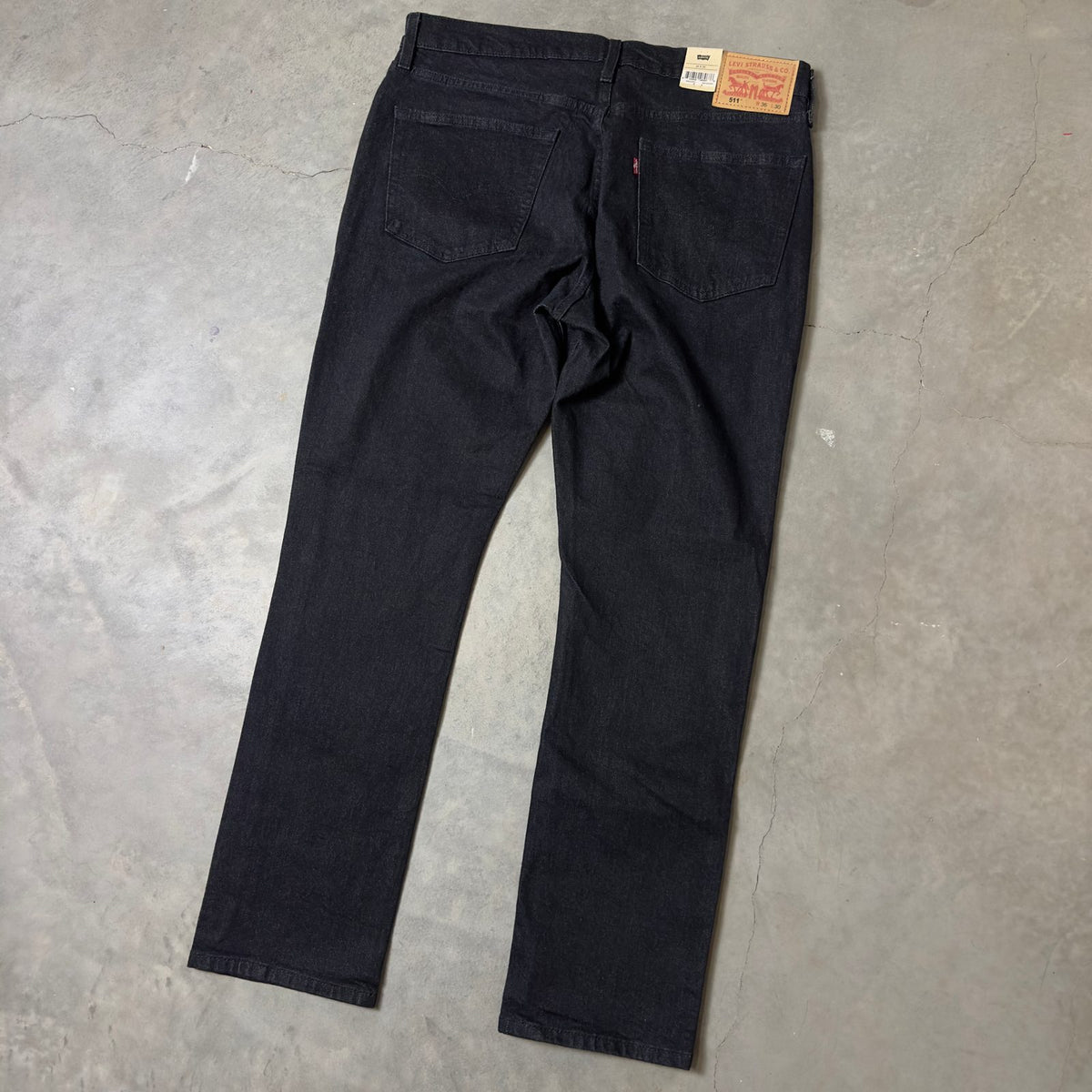 NWT Levi's 511 Slim Jeans Mens 36x30 Black Stretch