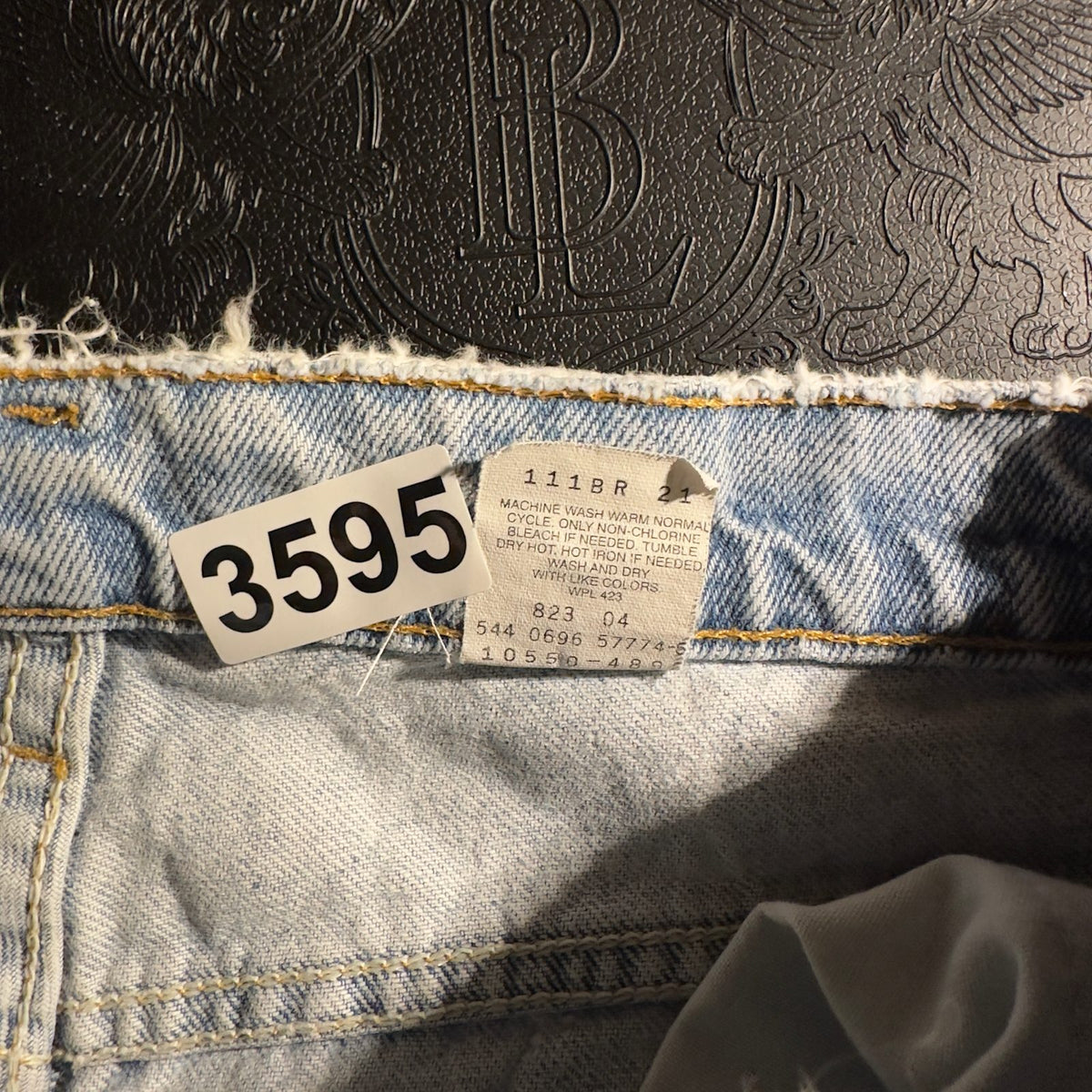 Vintage Levi's 550 Jeans Womens 9L Light Wash USA