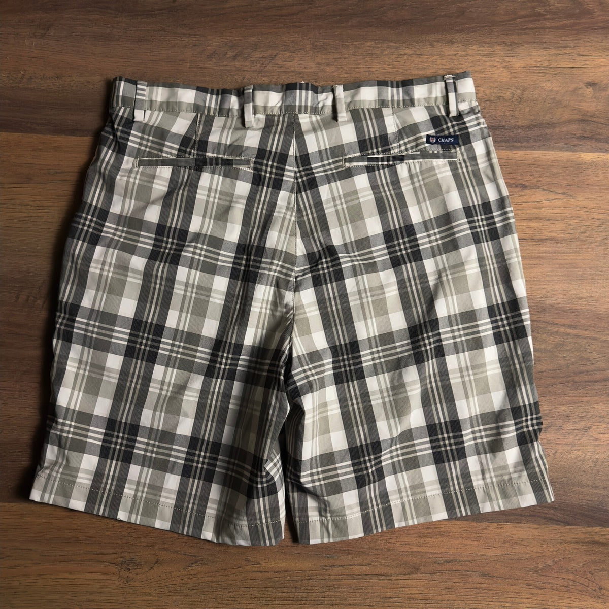 Chaps Plaid Flat Front Shorts Mens 36 Grey Black Baggy Golf