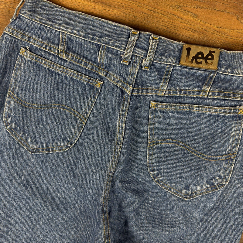 Vintage 90s Lee High Waisted Tapered Jeans 32x30 Medium Wash