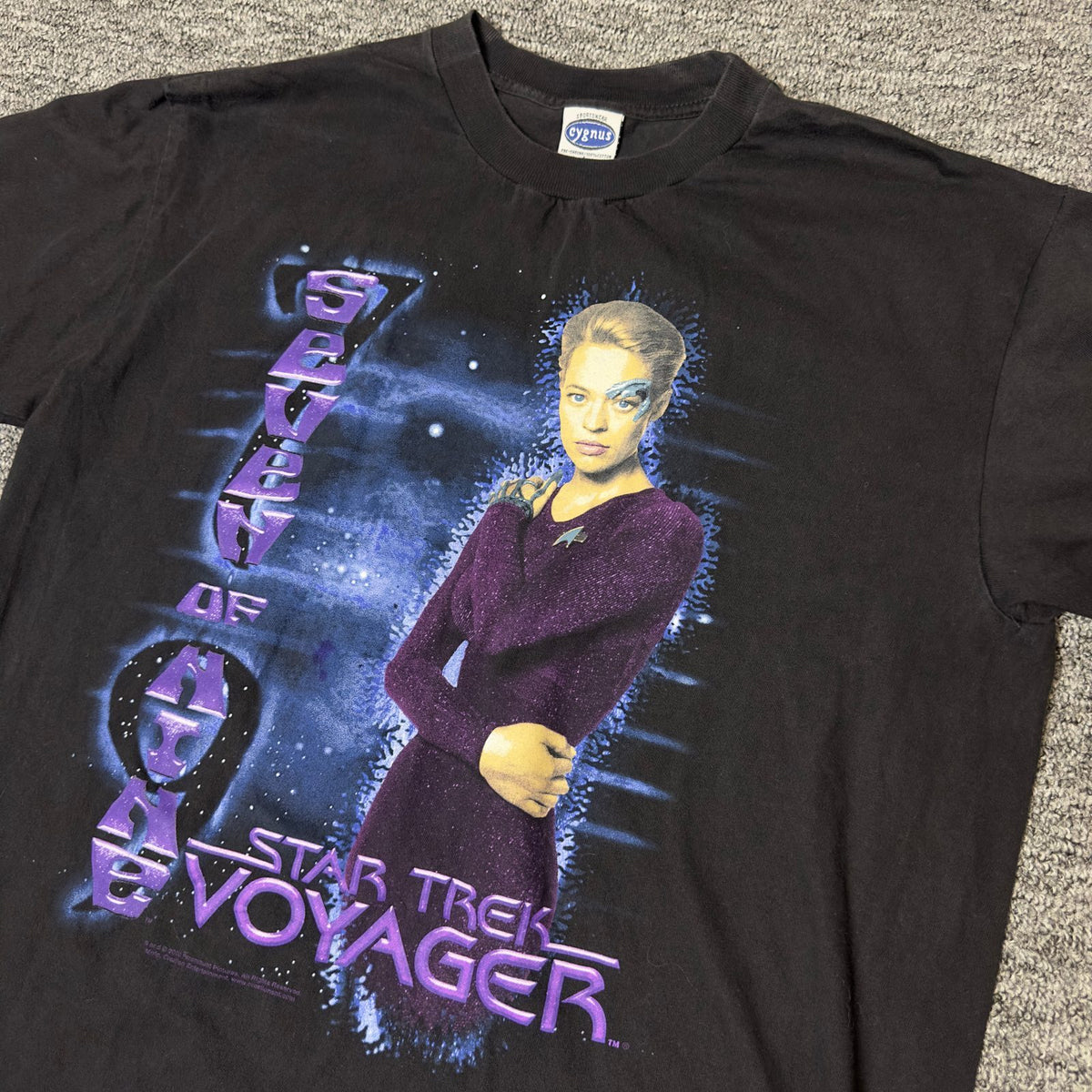 Vintage 2000 Star Trek Voyager Seven of Nine T-Shirt L