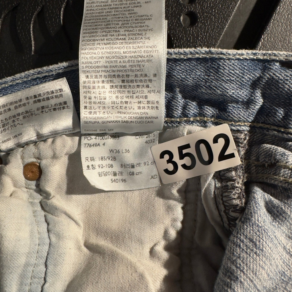 Levi's 501 Original Fit Jeans Mens 36x36 Light Wash Blue Baggy Denim Streetwear
