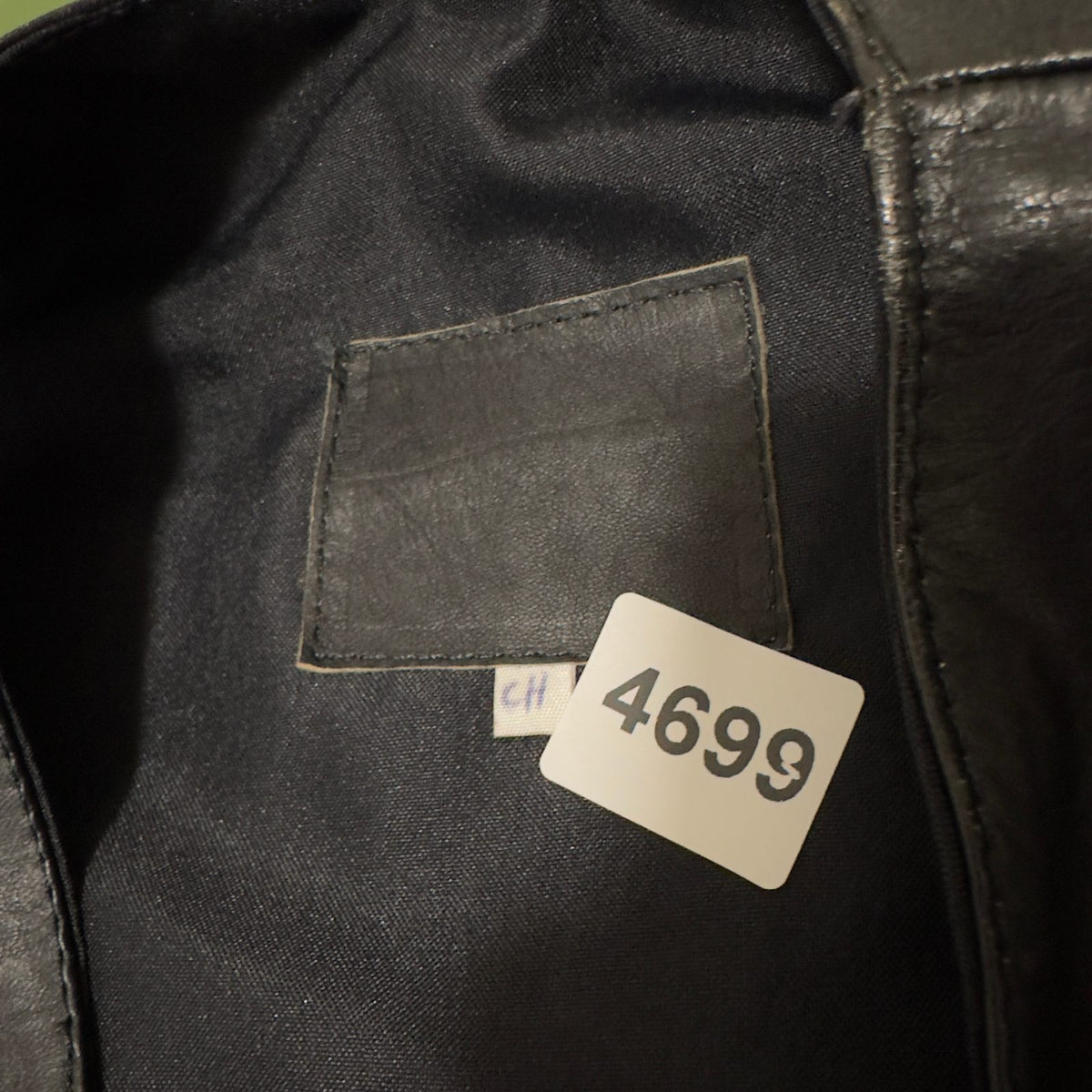 Hard Rock Cafe Cancun Leather Vest Size CH Black Biker