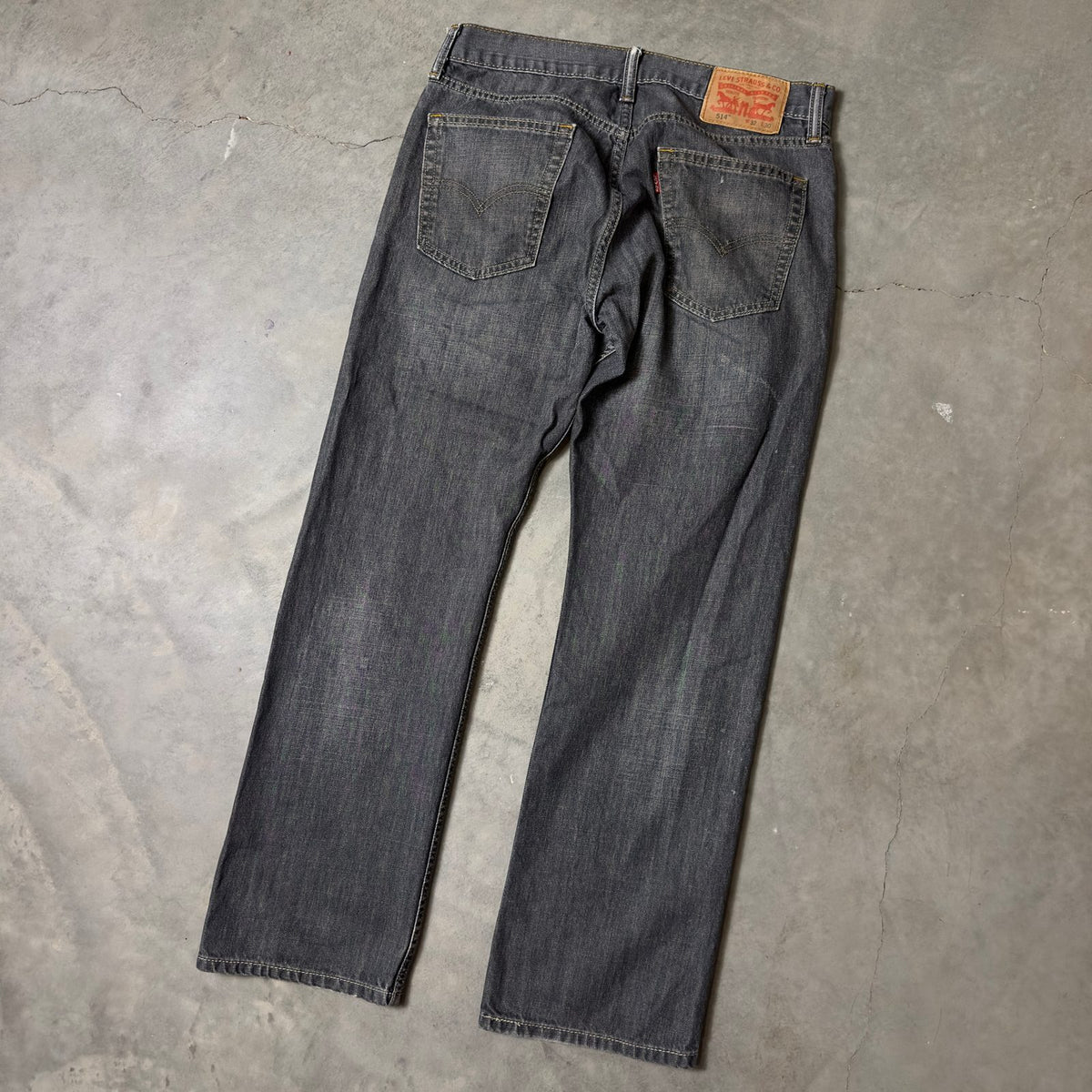 Levi's 514 Straight Jeans Mens 32x30 Faded Charcoal Gray