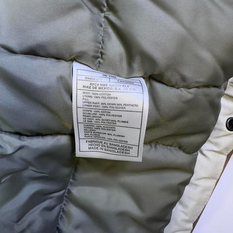 Vintage Nike Men's XL Cream Puffer Jacket Y2K Streetwear