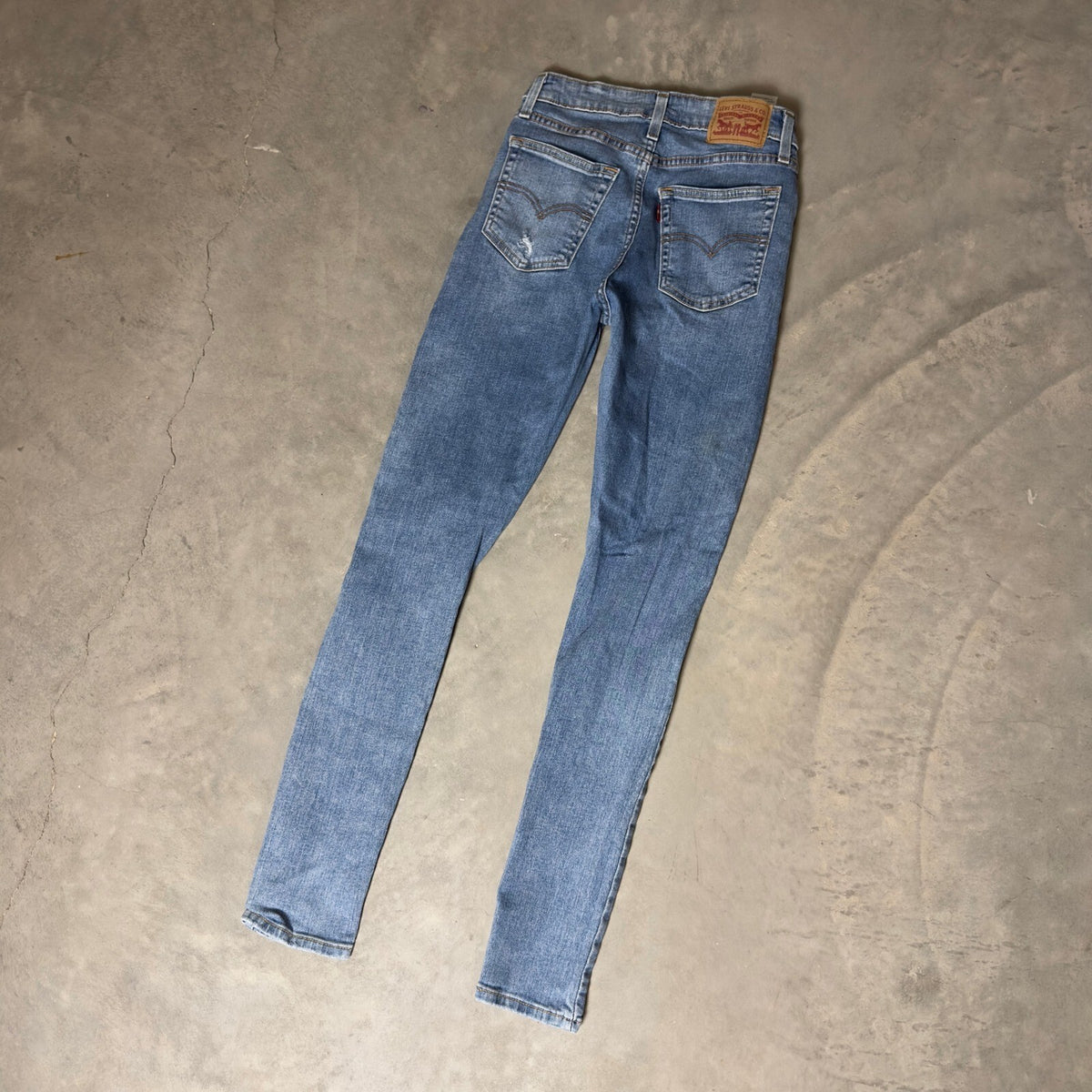 Levi's 710 Super Skinny Jeans Womens 26 Blue