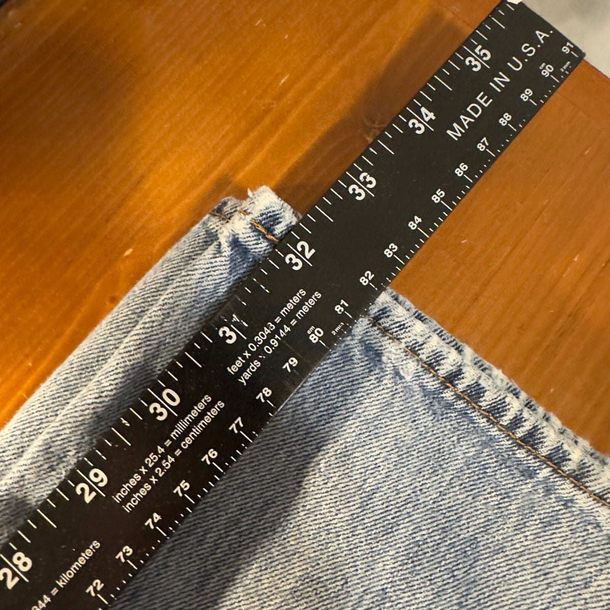 Levi's 501 Original Fit Jeans Mens 30x34 Light Wash