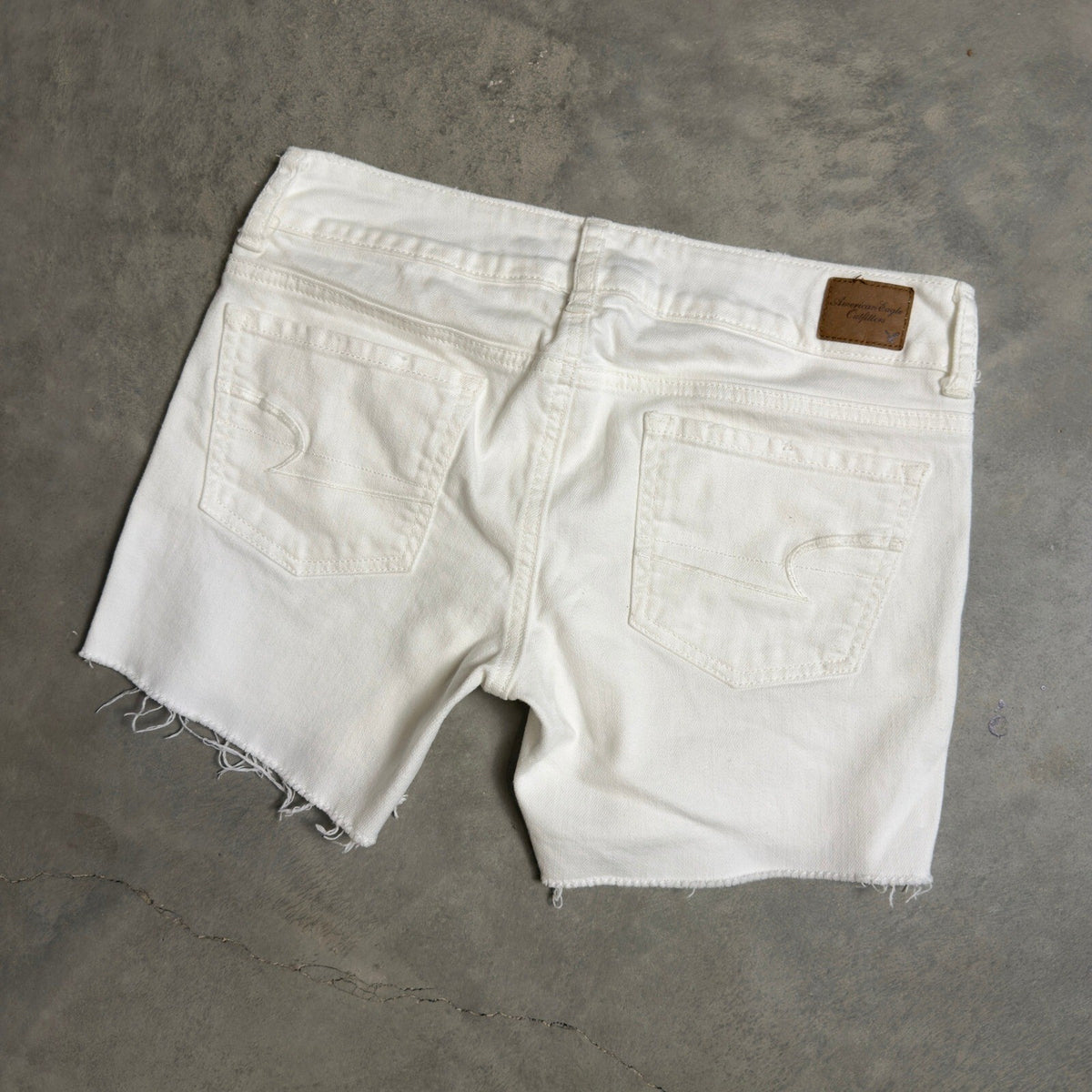 Vintage Y2K American Eagle Denim Shorts Women 4 White Frayed