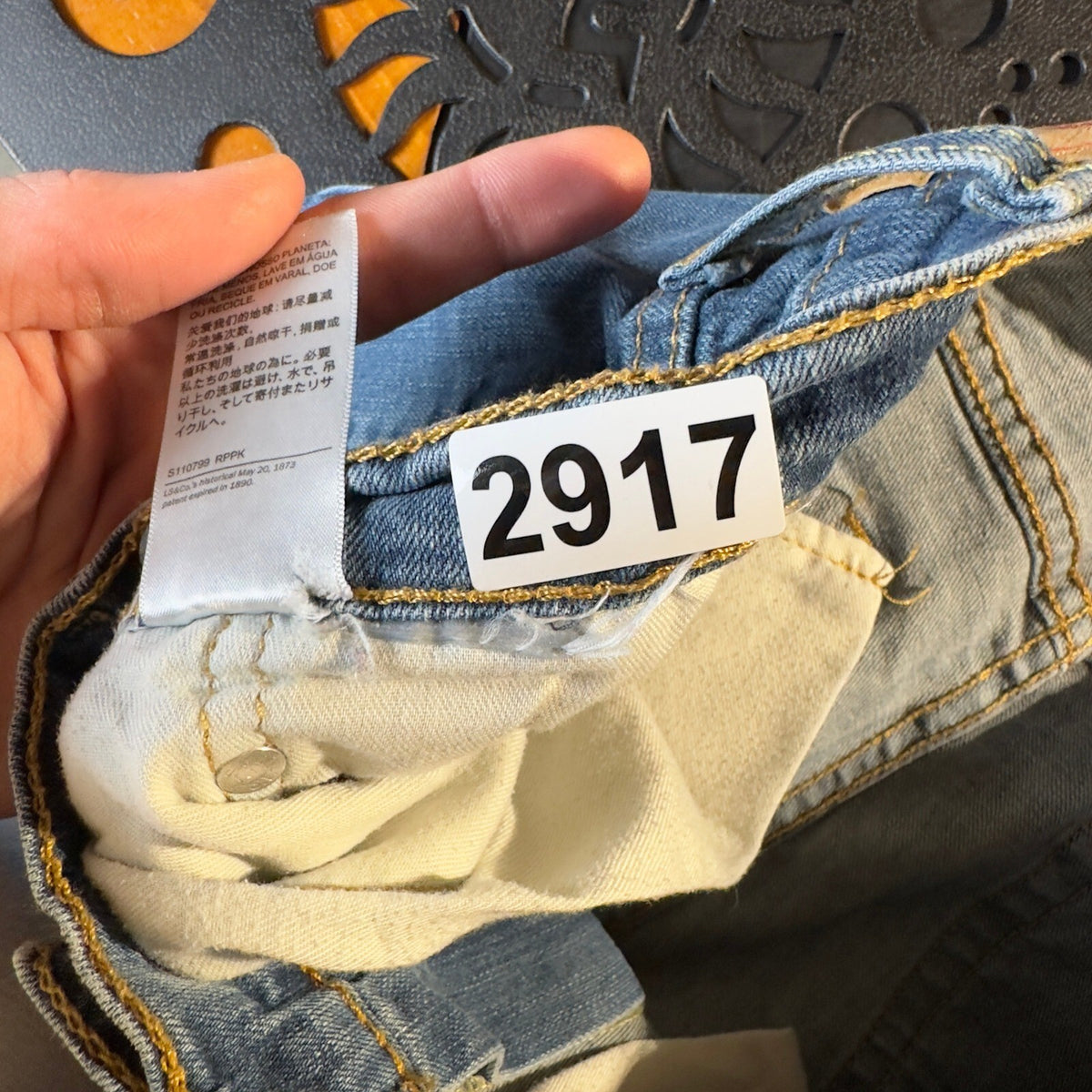 Levi's 514 Straight Fit Jeans Mens 32x34 Medium Wash Blue