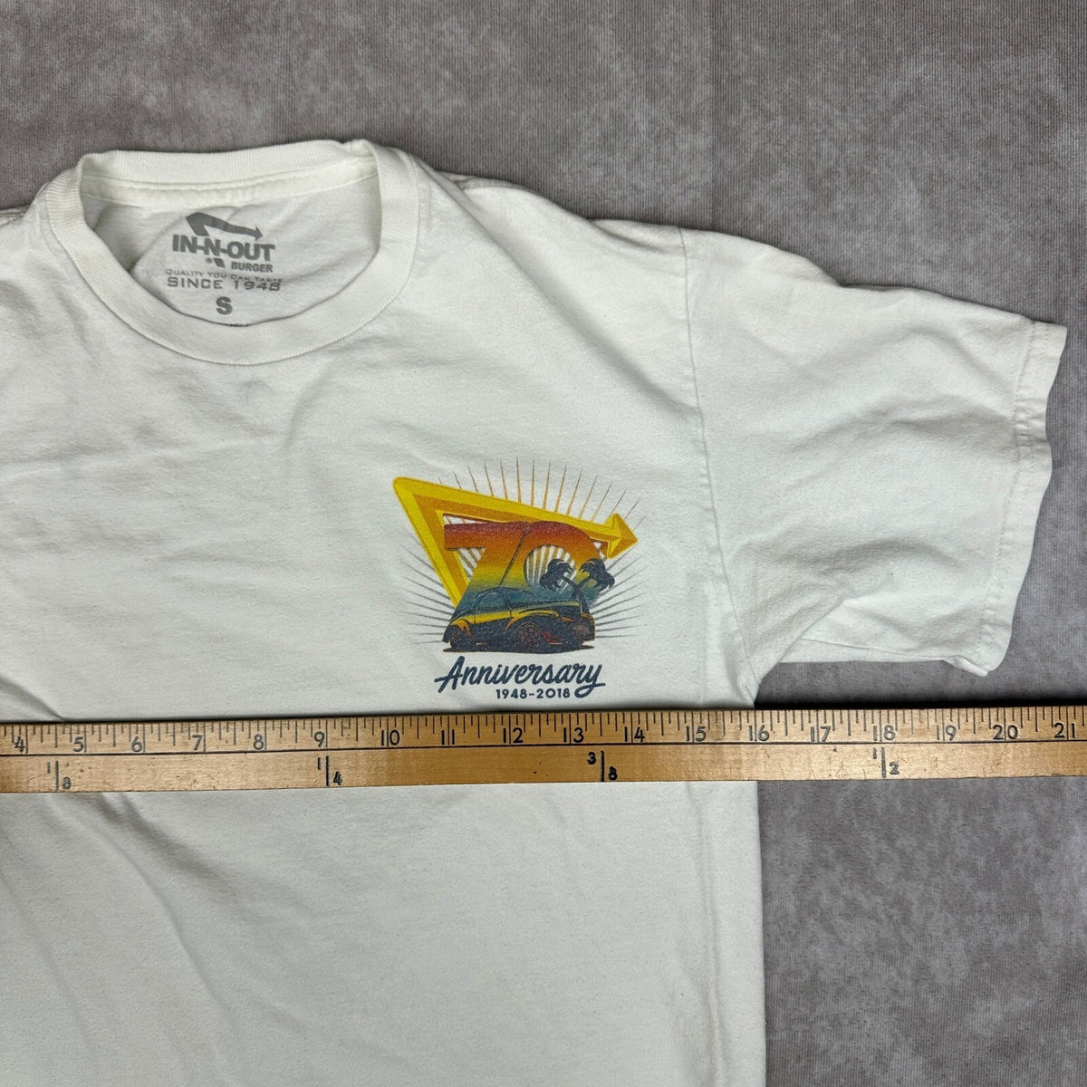 In-N-Out 70th Anniversary T-Shirt S Vladimir Kush Burger Art
