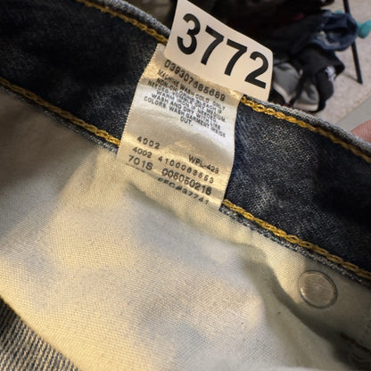 Vintage Y2K Levi's 505 Regular Jeans Mens 38x30 Medium Blue