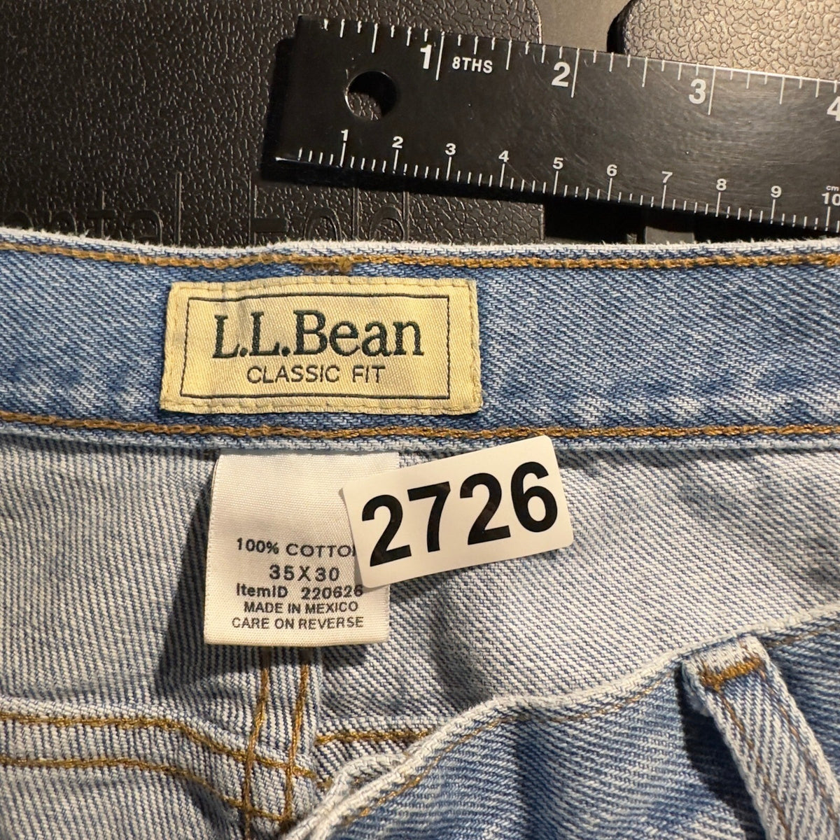 Vintage LL Bean Classic Fit Jeans Mens 35x30 Light Blue