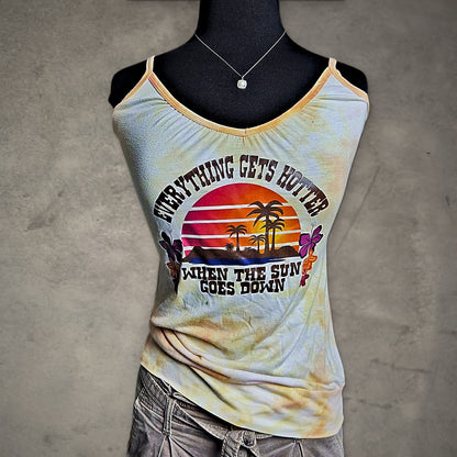 Vanity Sunset Graphic Cami Tank Womens M Tie Dye Orange
