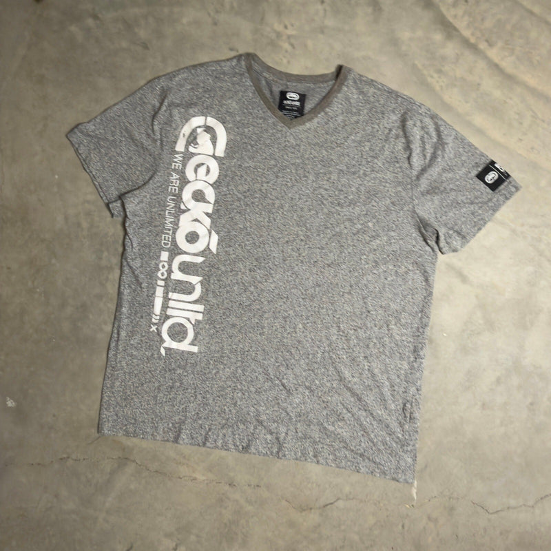 Y2K Ecko Unltd Graphic Tee Mens XL Grey Streetwear V-Neck