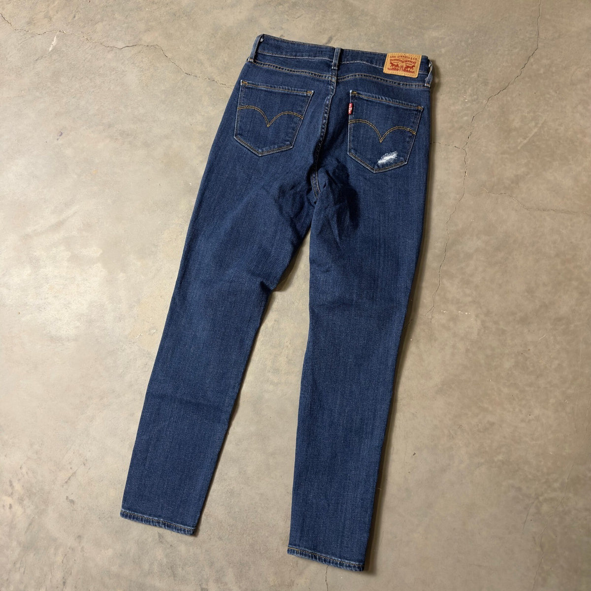 Levi's 711 Skinny Jeans Womens 28 Blue Distressed Mid Rise