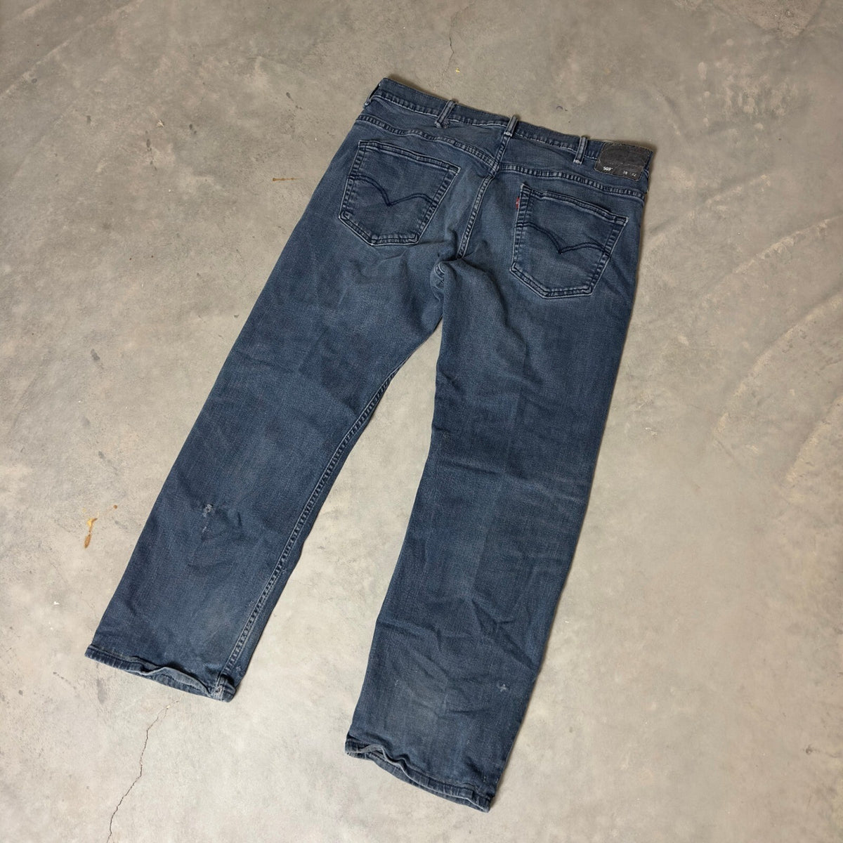 Levis 569 Loose Straight Jeans Mens 38x32 Dark Wash Blue