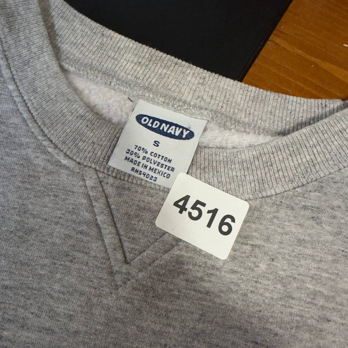 Old Navy Trademark Graphic Crewneck Sweatshirt S Gray