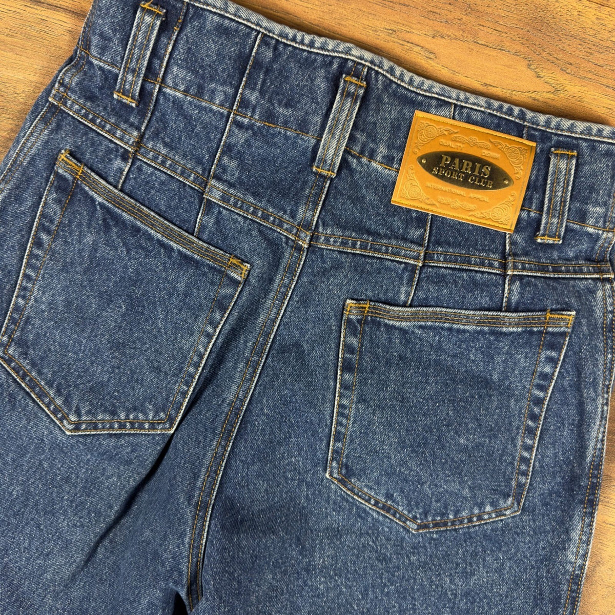 Vintage 90s Paris Sport Club High Waisted Mom Jeans Womens 9