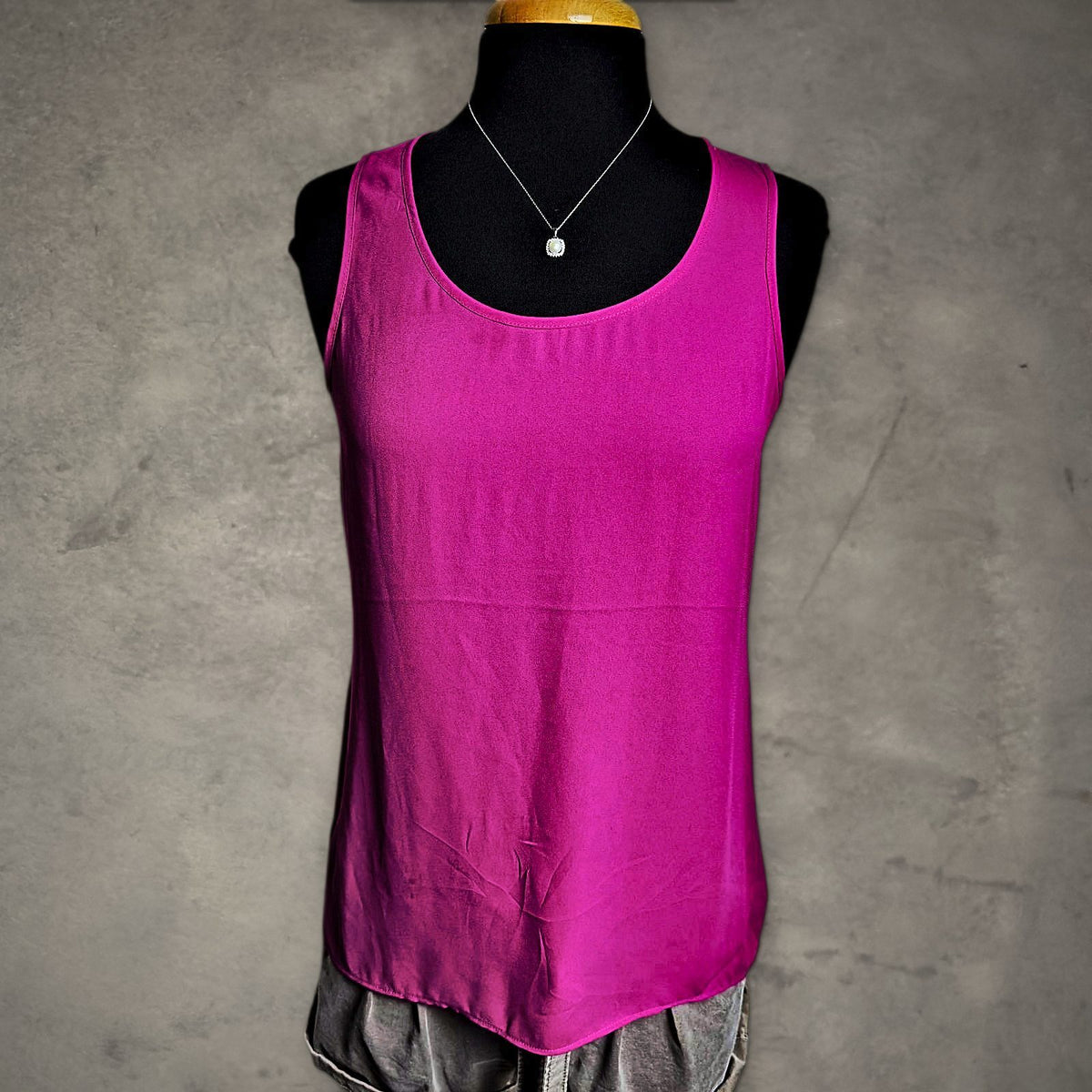 Express Split Back Tank Top Womens M Magenta Pink Casual