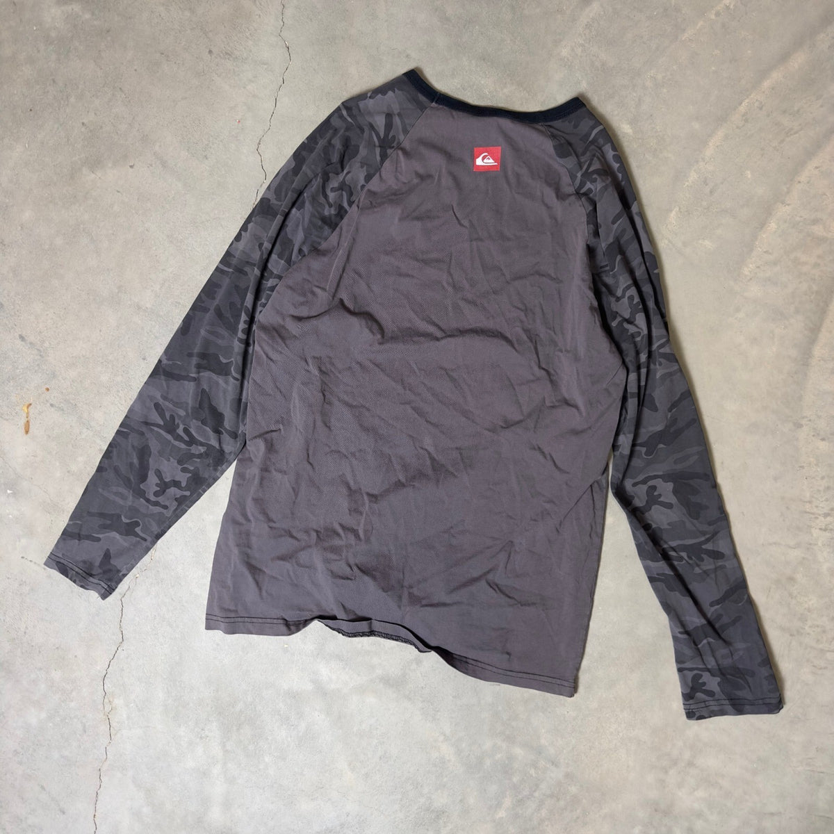 Vintage Quiksilver Raglan Long Sleeve Mens L Made in USA