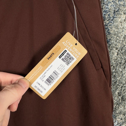 NWT Eddie Bauer Wayfarer Barrel Pants Womens M Concord Brown