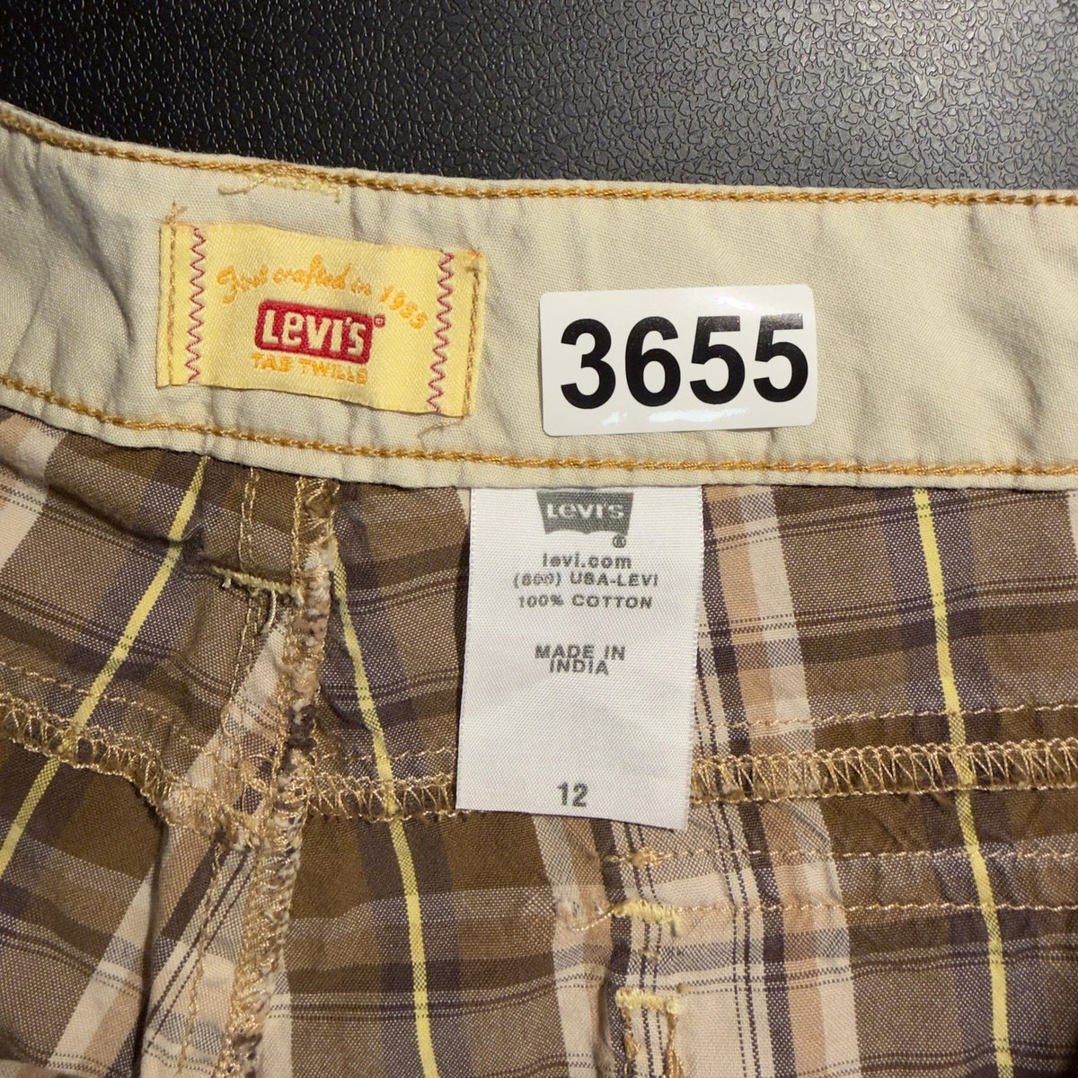 Levis Plaid Shorts Womens 12 Brown Cotton