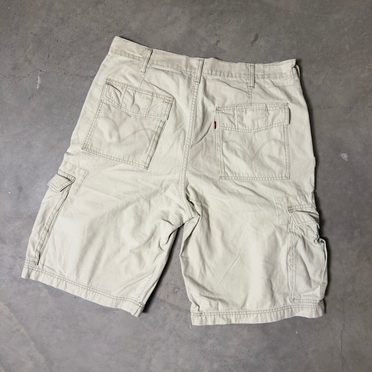 Levi's Workwear Cargo Shorts Mens 36 Tan Baggy Gorpcore