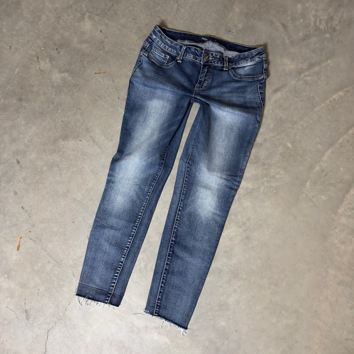Maurices Skinny Jeans Womens L-REG Raw Hem Medium Wash Denim