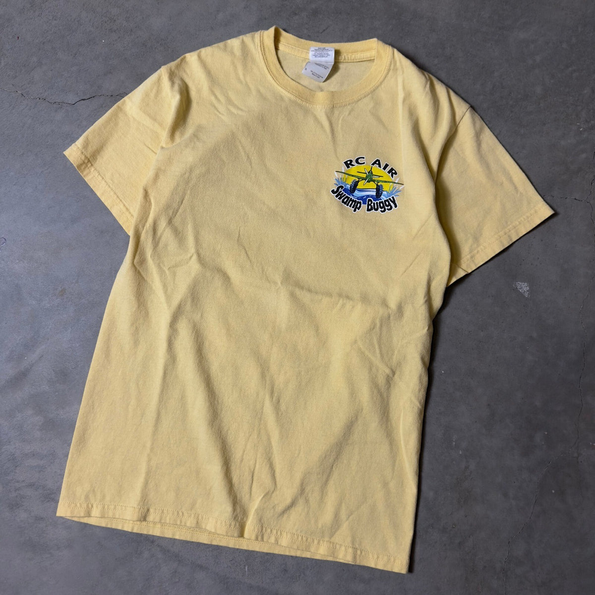 Gildan RC Air Swamp Buggy T-Shirt Mens Small Yellow Graphic