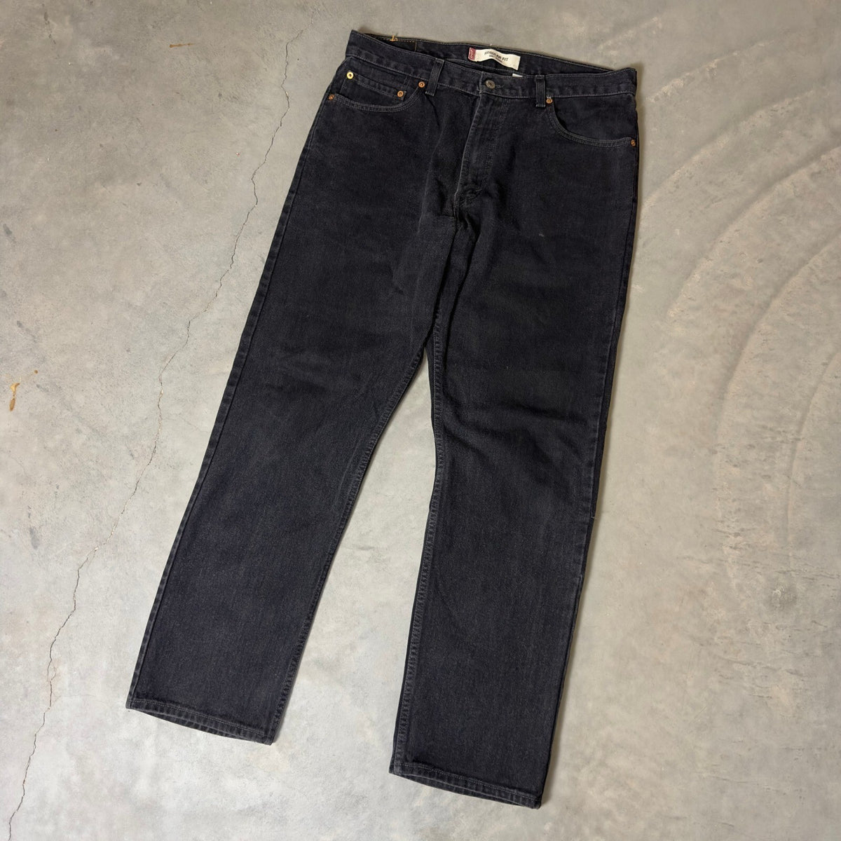 Vintage Levis 505 Jeans Mens 36x32 Black Made in Canada