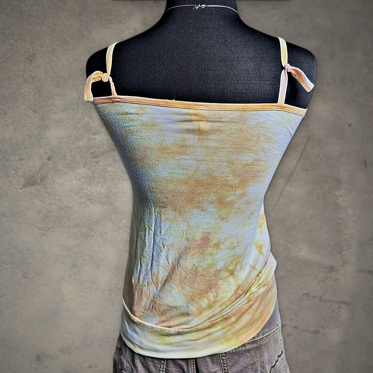 Vanity Sunset Graphic Cami Tank Womens M Tie Dye Orange