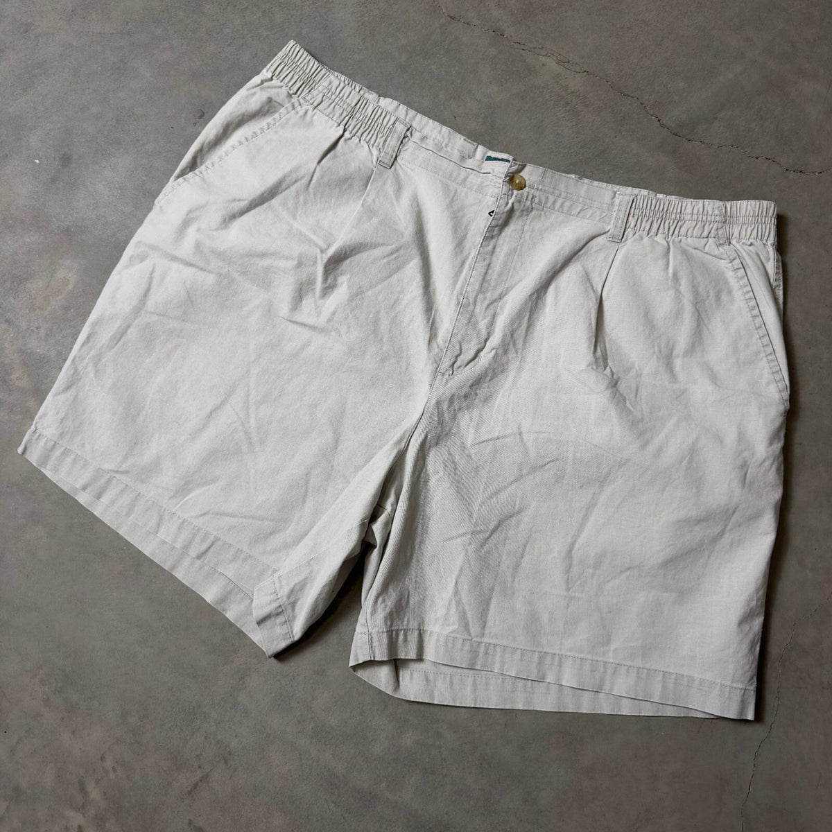Vintage Big Dogs Pleated Shorts Mens 42