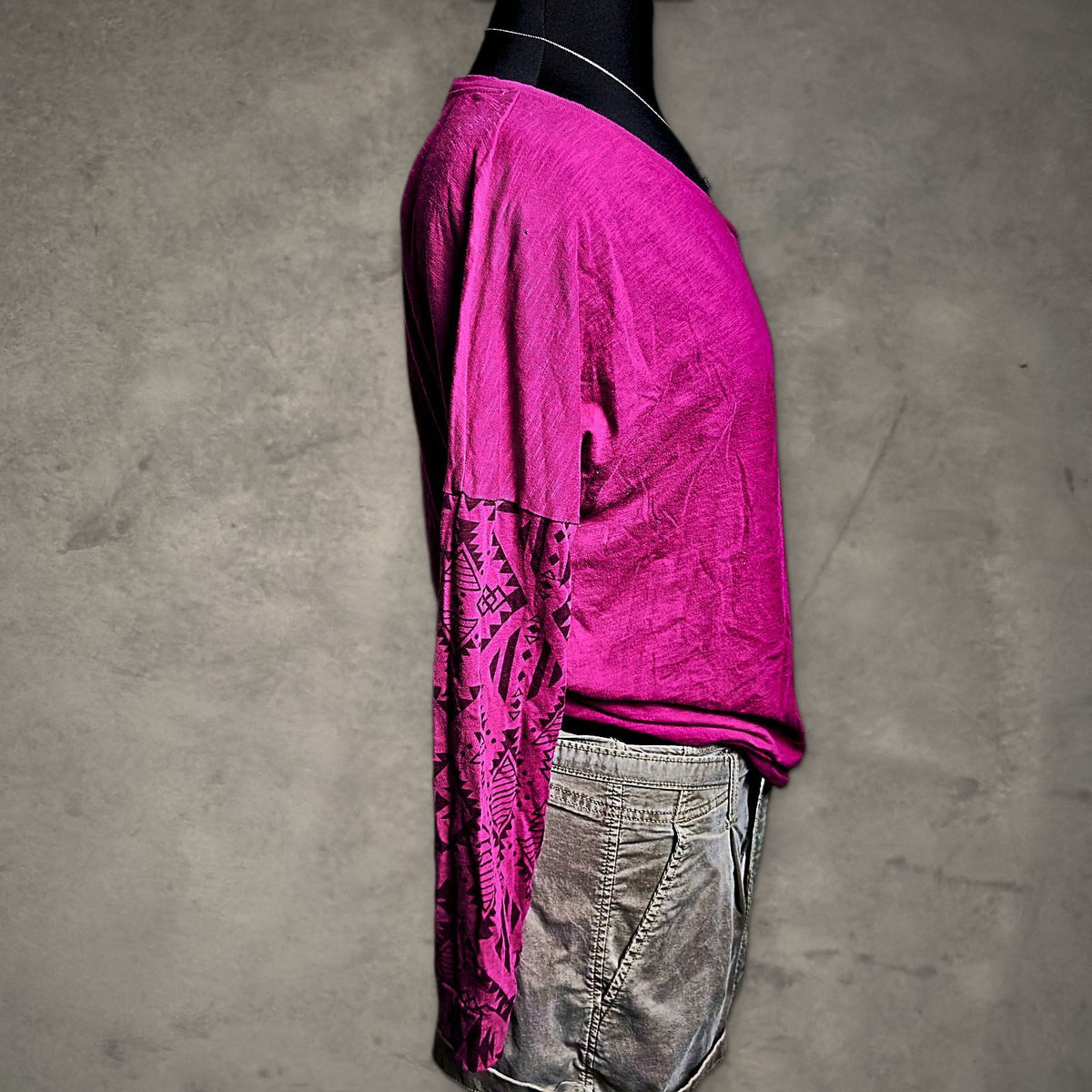 PINK Victoria's Secret Long Sleeve Tee Womens M Magenta Boho