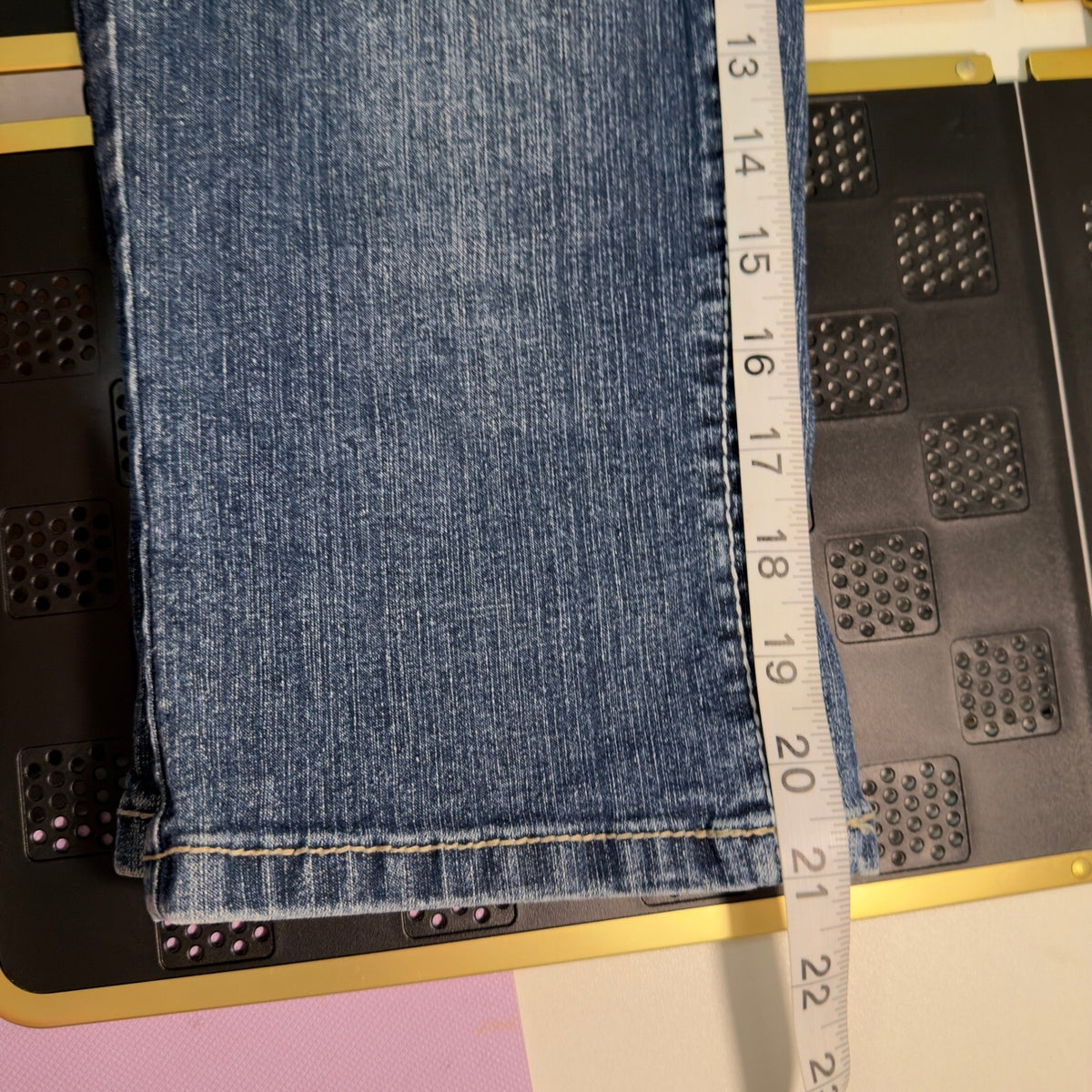 Y2K V.S.H. Jeans Capri Pants Womens 4 Blue Contrast Stitch
