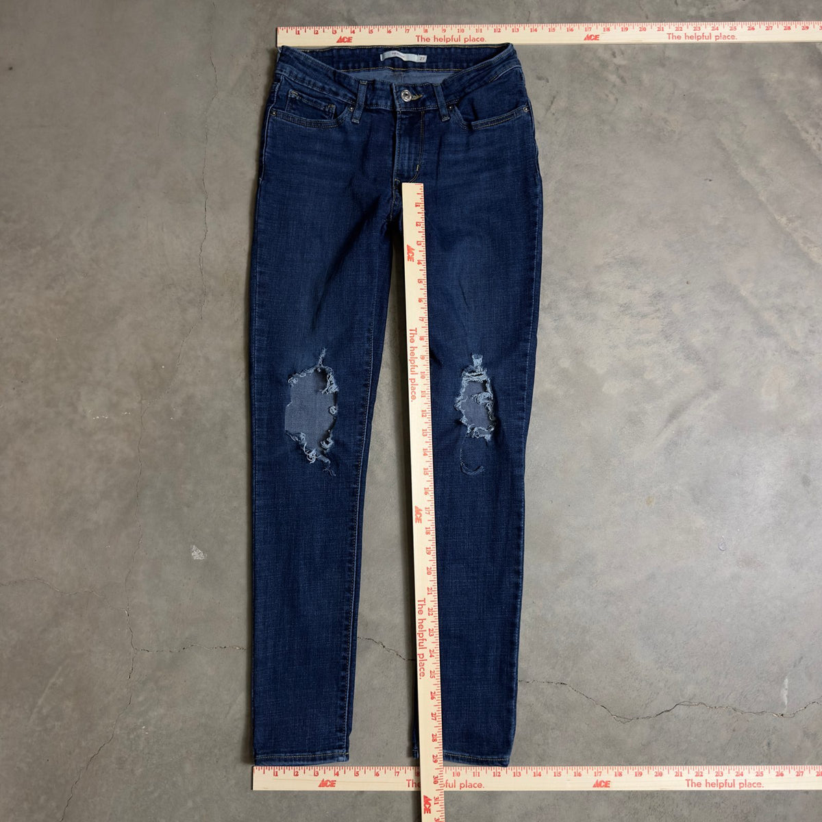Levi's 711 Skinny Jeans Womens 27x30 Dark Wash Distressed