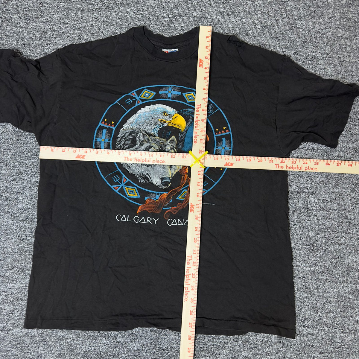Vintage 1992 Calgary Canada Wolf Eagle Native Tee XL