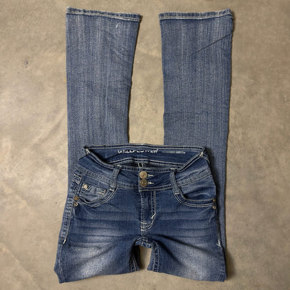Wallflower Luscious Curvy Bootcut Jeans Womens Size 0