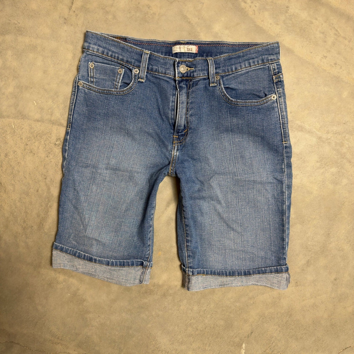 Levi's 515 Bermuda Denim Shorts Womens 10 Blue Cuffed Baggy